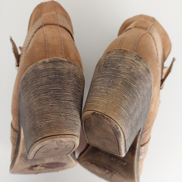 Rocket Dog Women's Sasha Graham Brown Vegan Leather Ankle Bootie Size 8.5 EU 39. - Picture 10 of 10